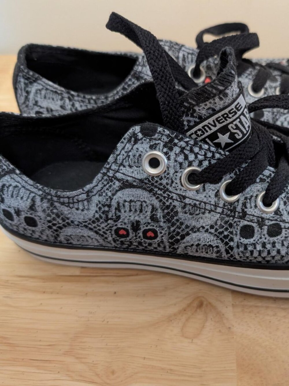 Skull Converse